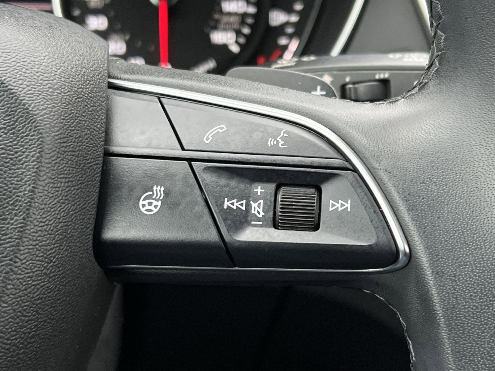 2022 Audi Q5 45 S line Premium