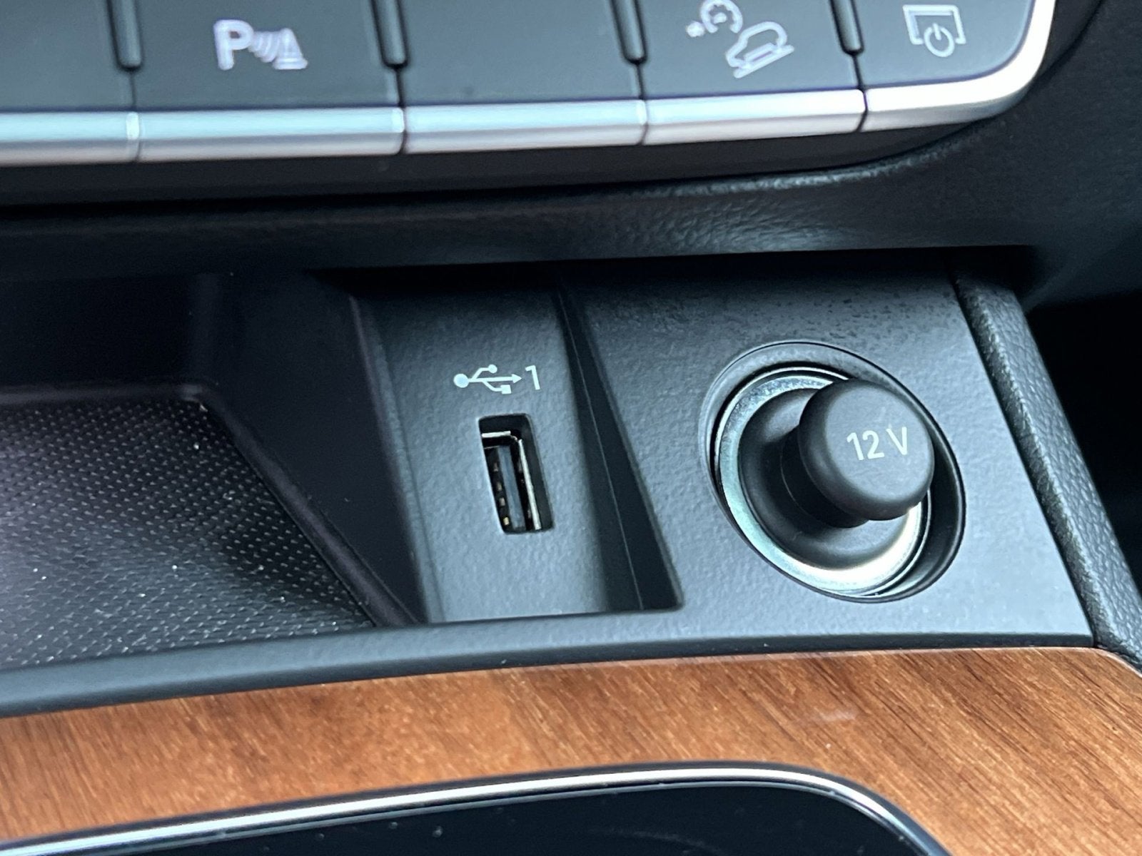 2022 Audi Q5 45 S line Premium