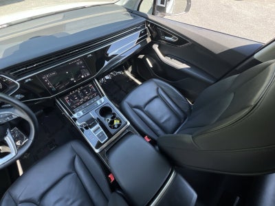 2024 Audi Q7 45 Premium Plus
