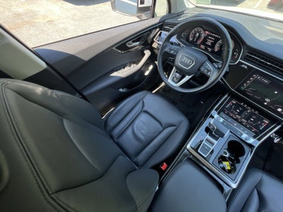 2024 Audi Q7 45 Premium Plus