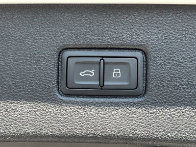 2024 Audi Q7 45 Premium Plus