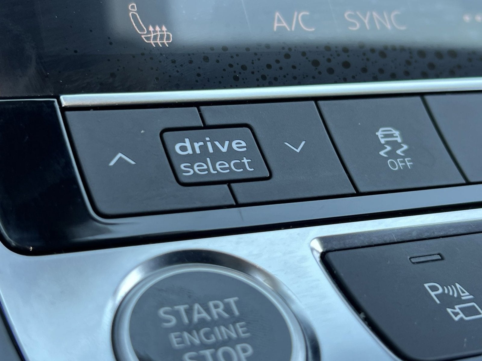 2024 Audi Q7 45 Premium Plus