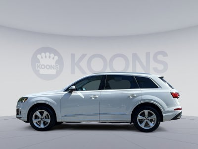 2024 Audi Q7 45 Premium Plus
