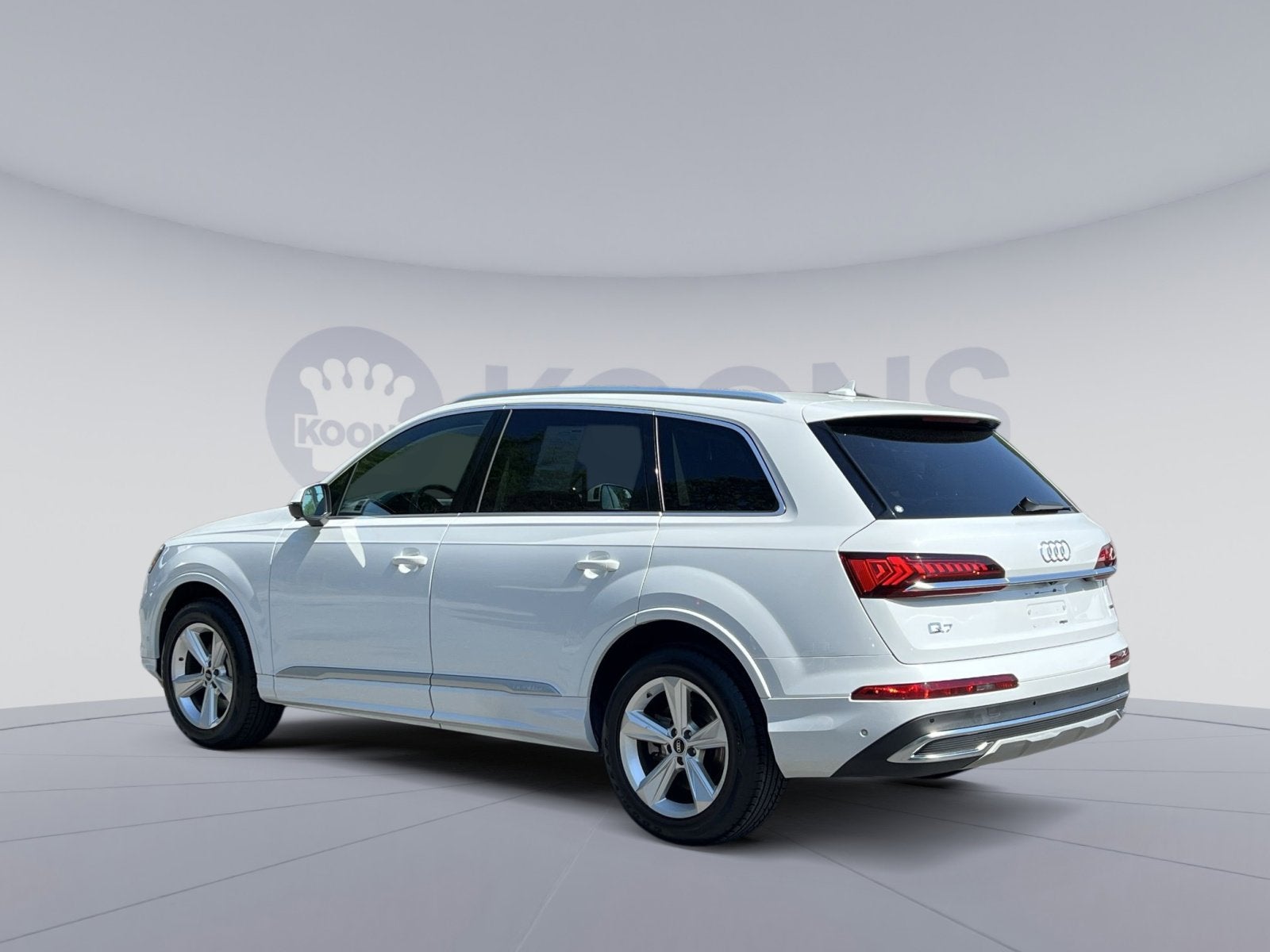 2024 Audi Q7 45 Premium Plus