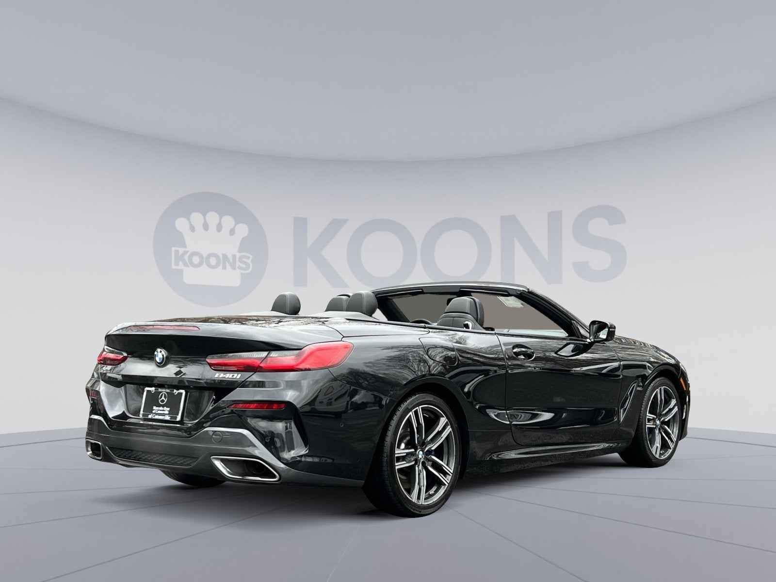 2025 BMW 8 Series 840i