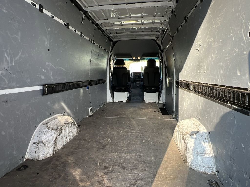 2017 Mercedes-Benz Sprinter 2500 Cargo 170 WB