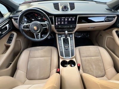 2021 Porsche Macan Base