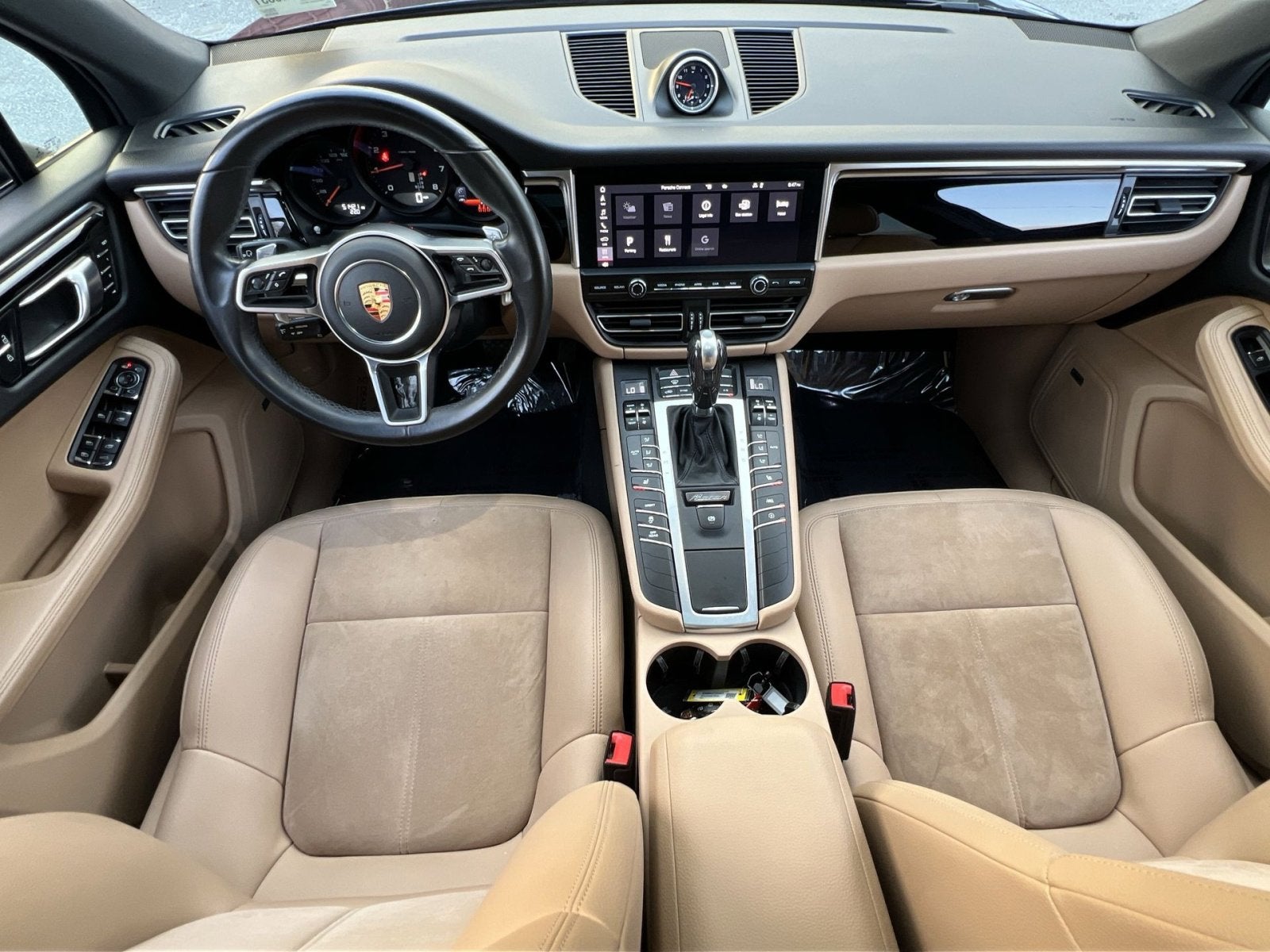 2021 Porsche Macan Base